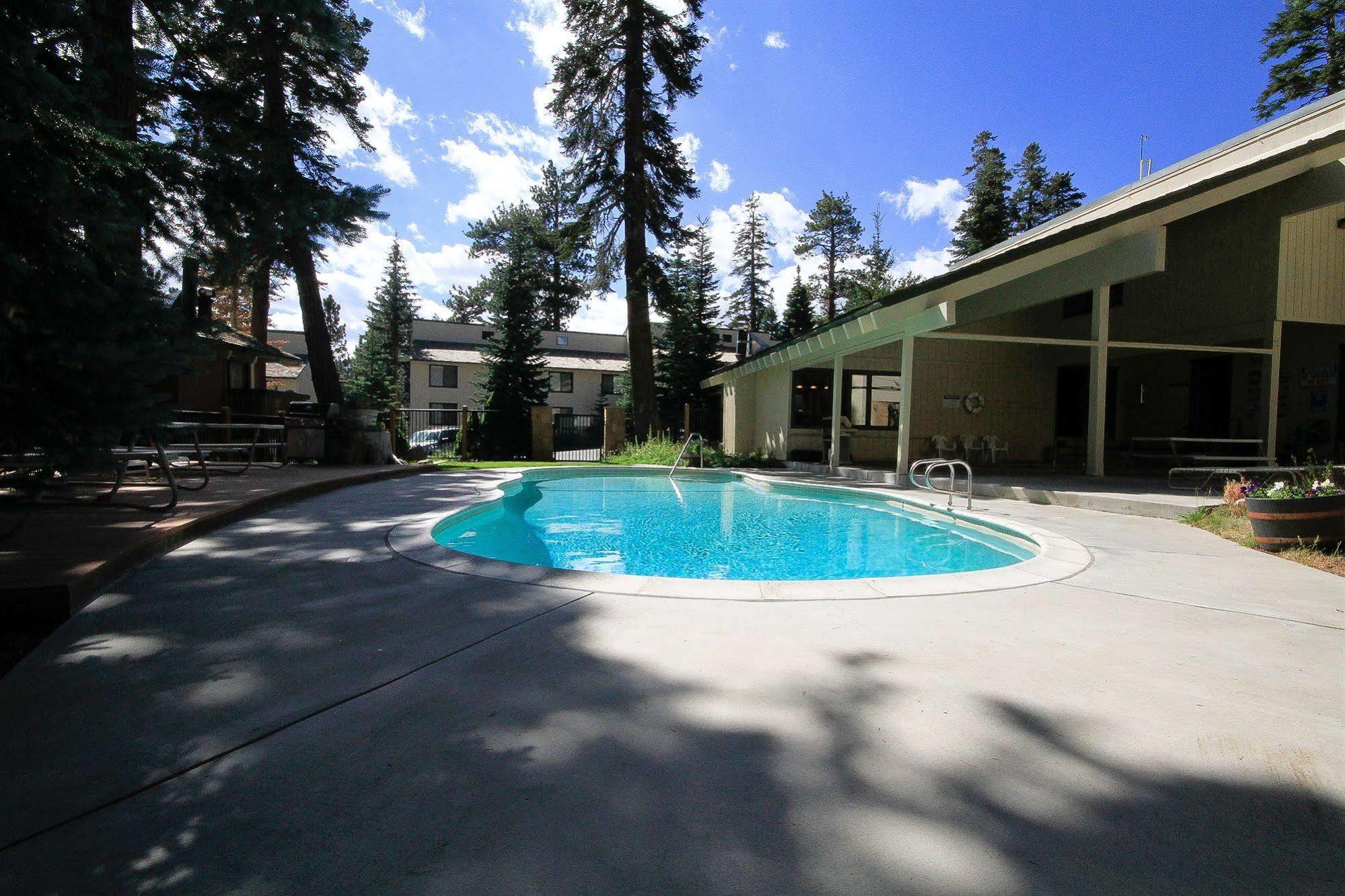 Hotel Mammoth Mountain Reservations Collection 3*